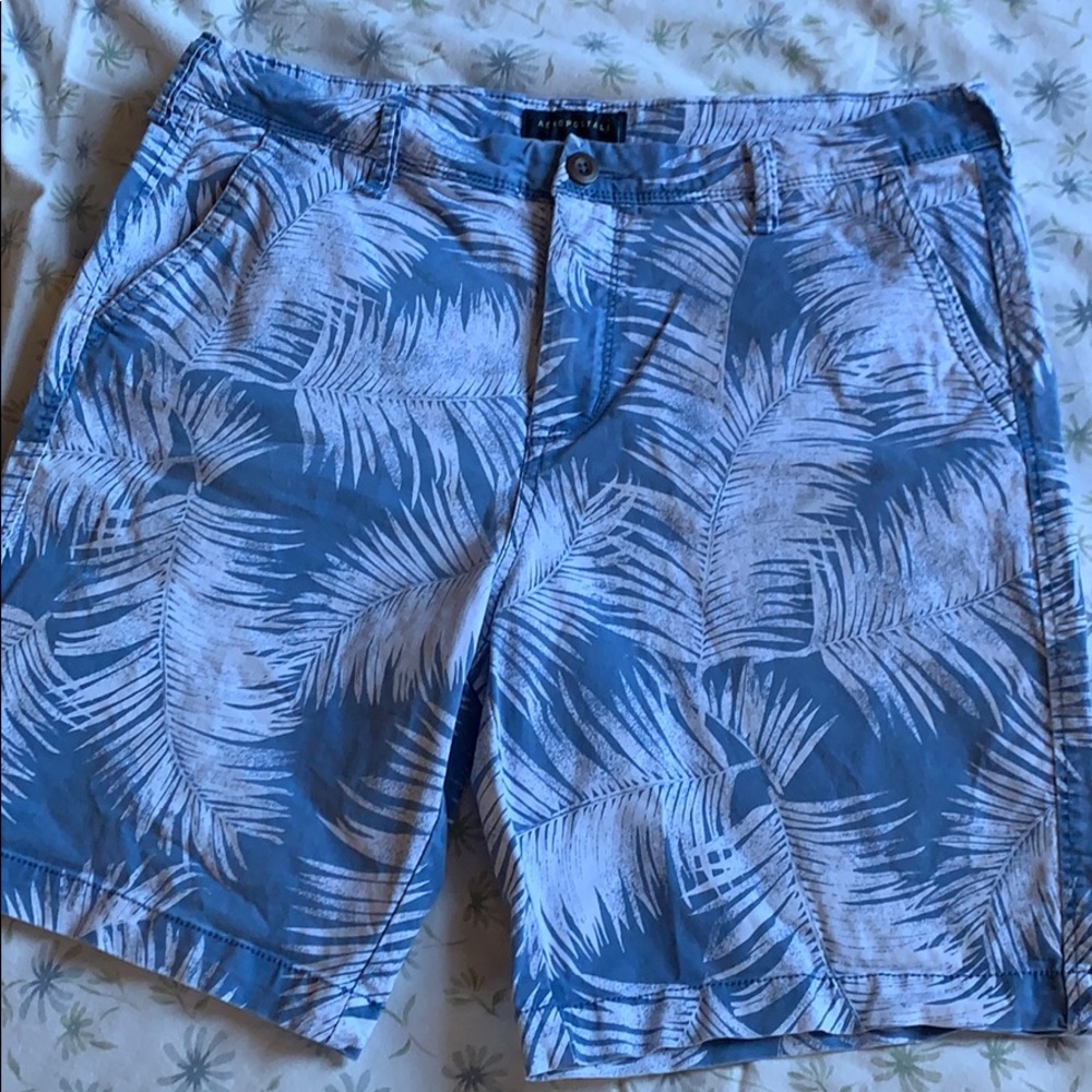 Aeropostale Men’s 36 shorts